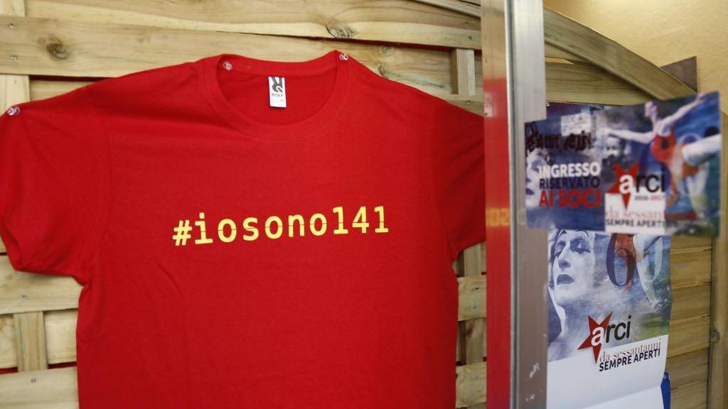 La maglia con la scritta #iosono141 per chiedere verità e giustizia