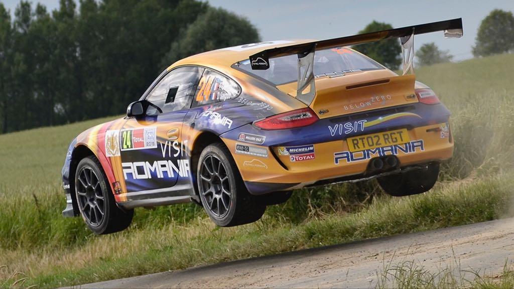 Alberto Sassi all’esordio in RGT su Porsche 977 
