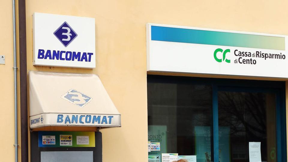 Banda di specialisti per l’assalto al bancomat