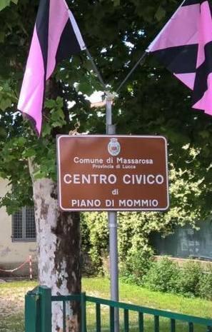 Atti vandalici al centro civico 