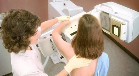 Un anno e mezzo per eco e mammografia 