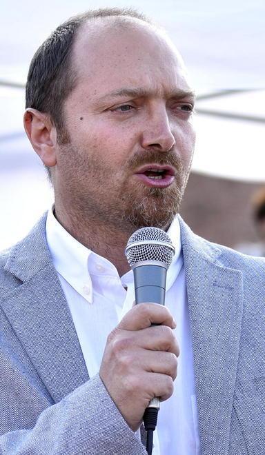 M5s e Vivarelli Colonna Divorzio a colpi di insulti 