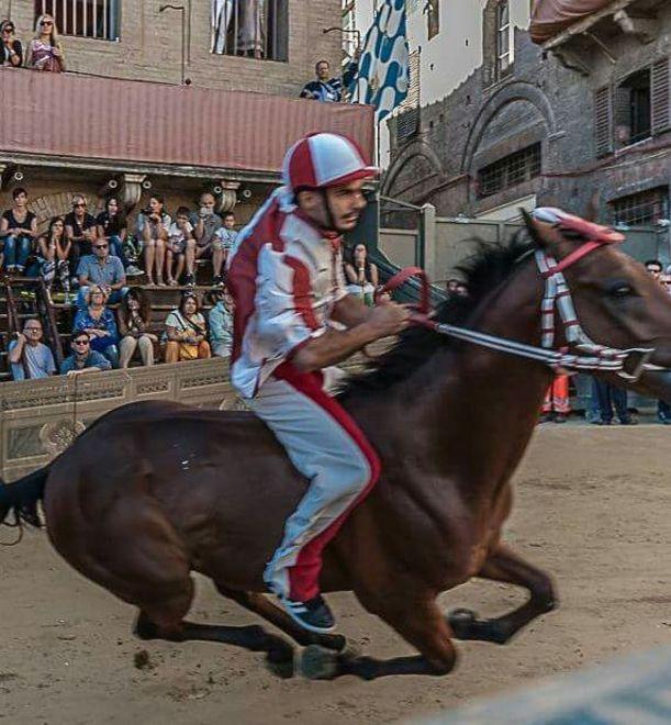 Da Sa Carrela al Palio e ritorno 