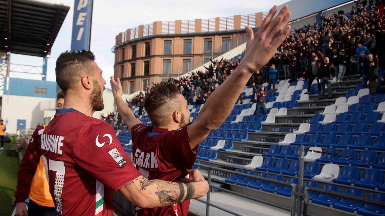 Protagonisti a confronto: Cesarini dà spettacolo, Altinier è letale