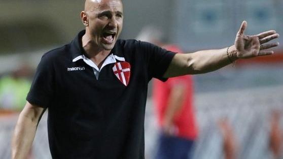 Mister Brevi punta sul centrocampo folto e imbriglia i granata
