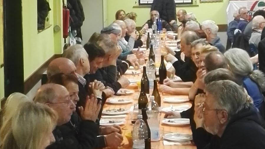 Mille euro in dono ai terremotati