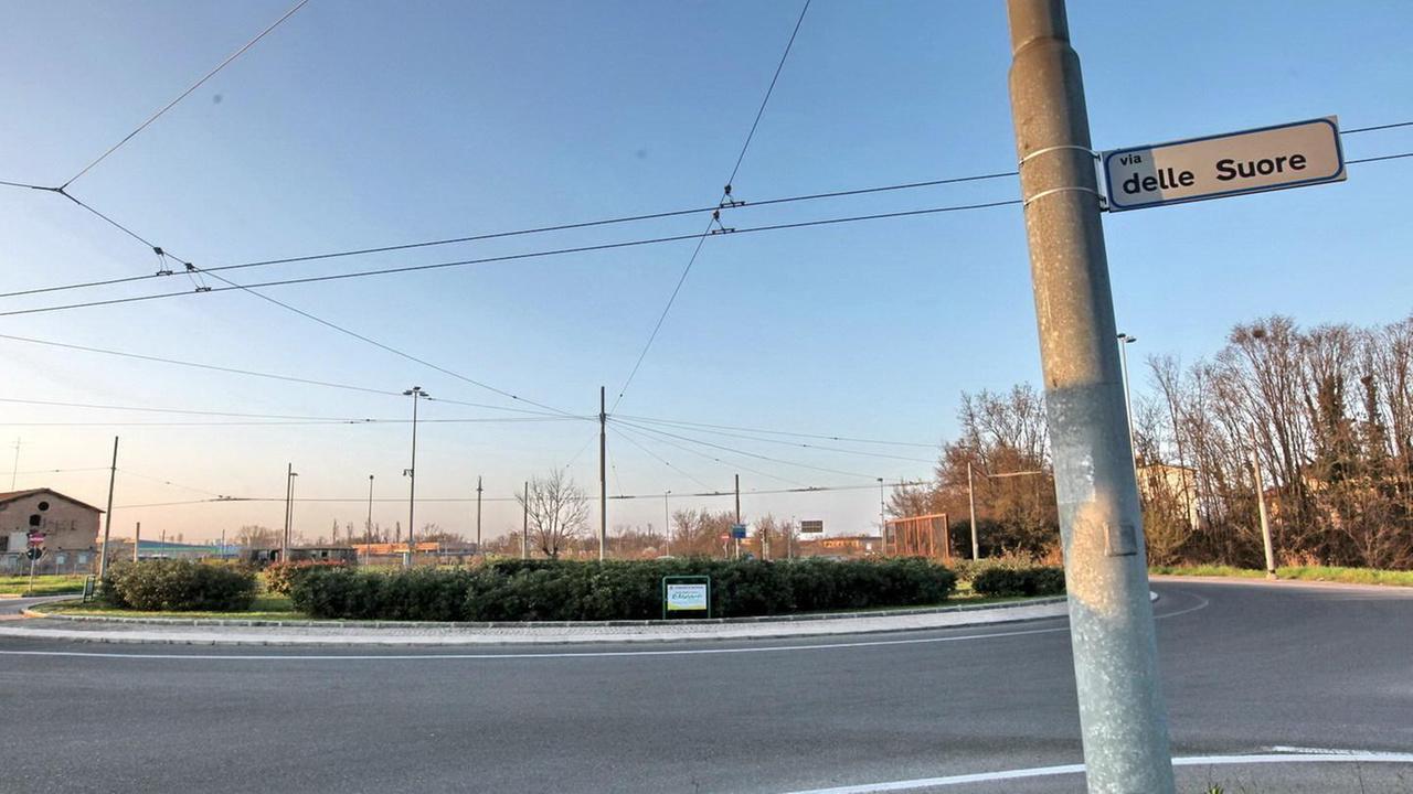 Via La Marmora e via Cialdini: «Velocità folli, servono i dissuasori»