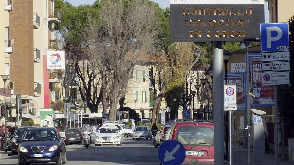 Via dell’Aeroporto, da oggi l’asfaltatura