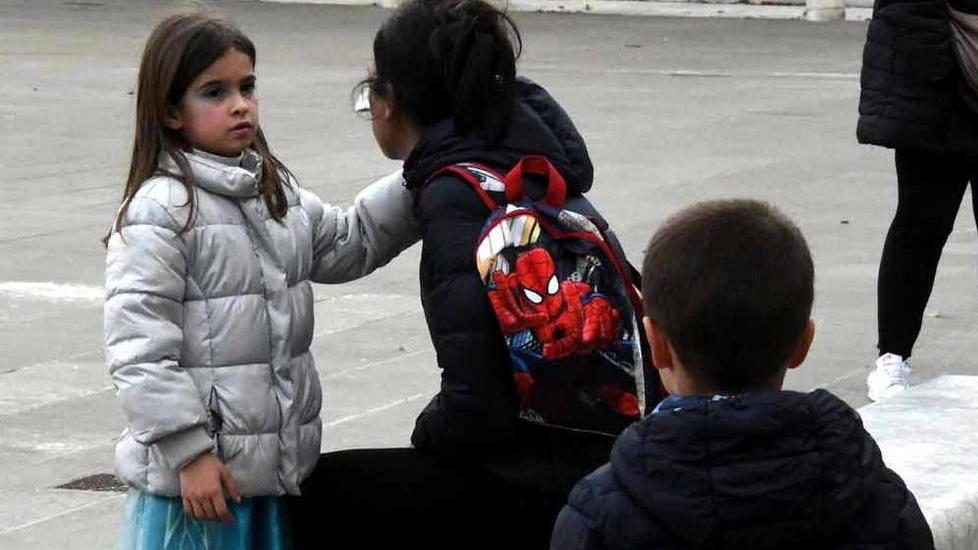 Carnevale sottotono: il maltempo svuota piazza Aranci
