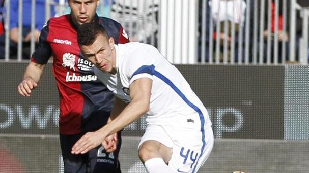 Perisic spinge l’Inter “Manita” al Cagliari
