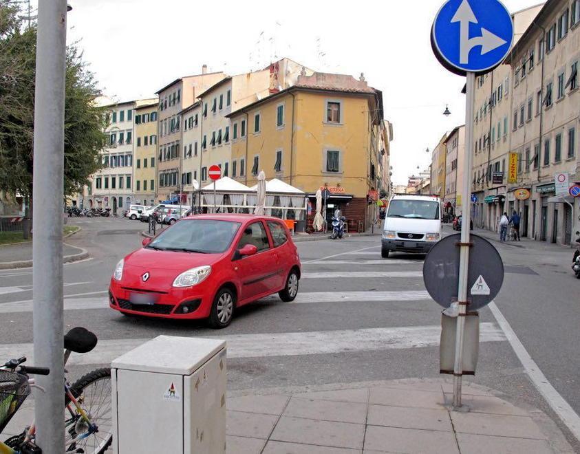 Lavori all’isola spartitraffico ecco come cambia la viabilità 