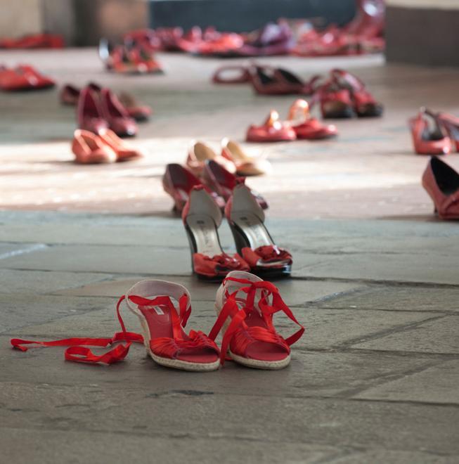Donne in marcia in città per un 8 marzo di “lotta” 