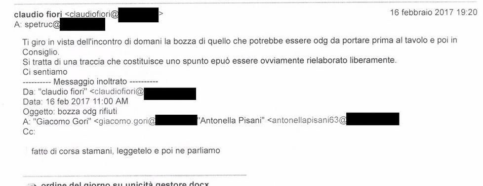 «Le email rivelano: testo opera del M5s» 