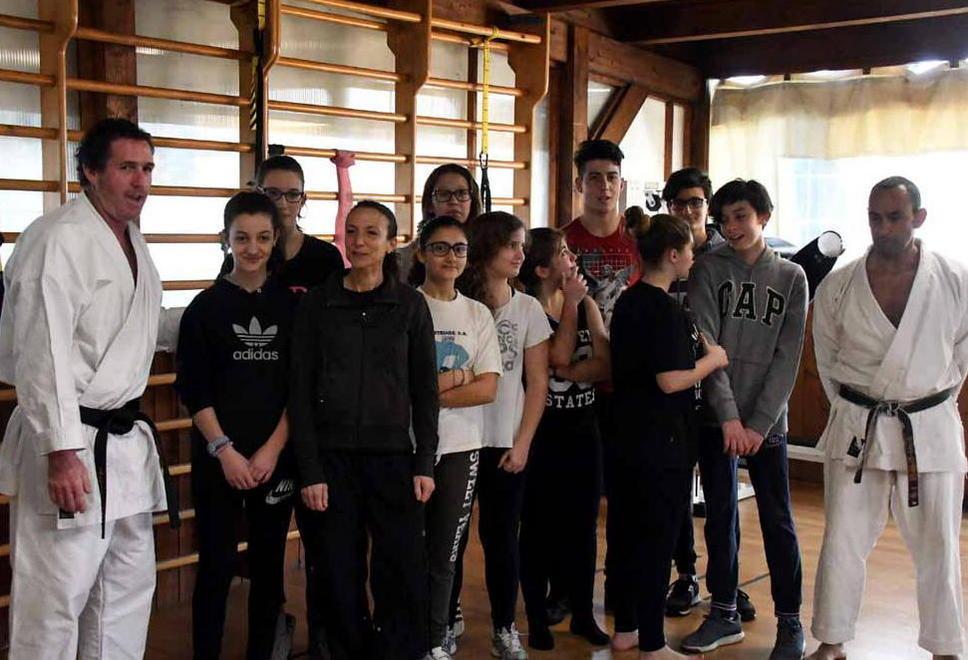 Un gruppo di partecipanti allo stage