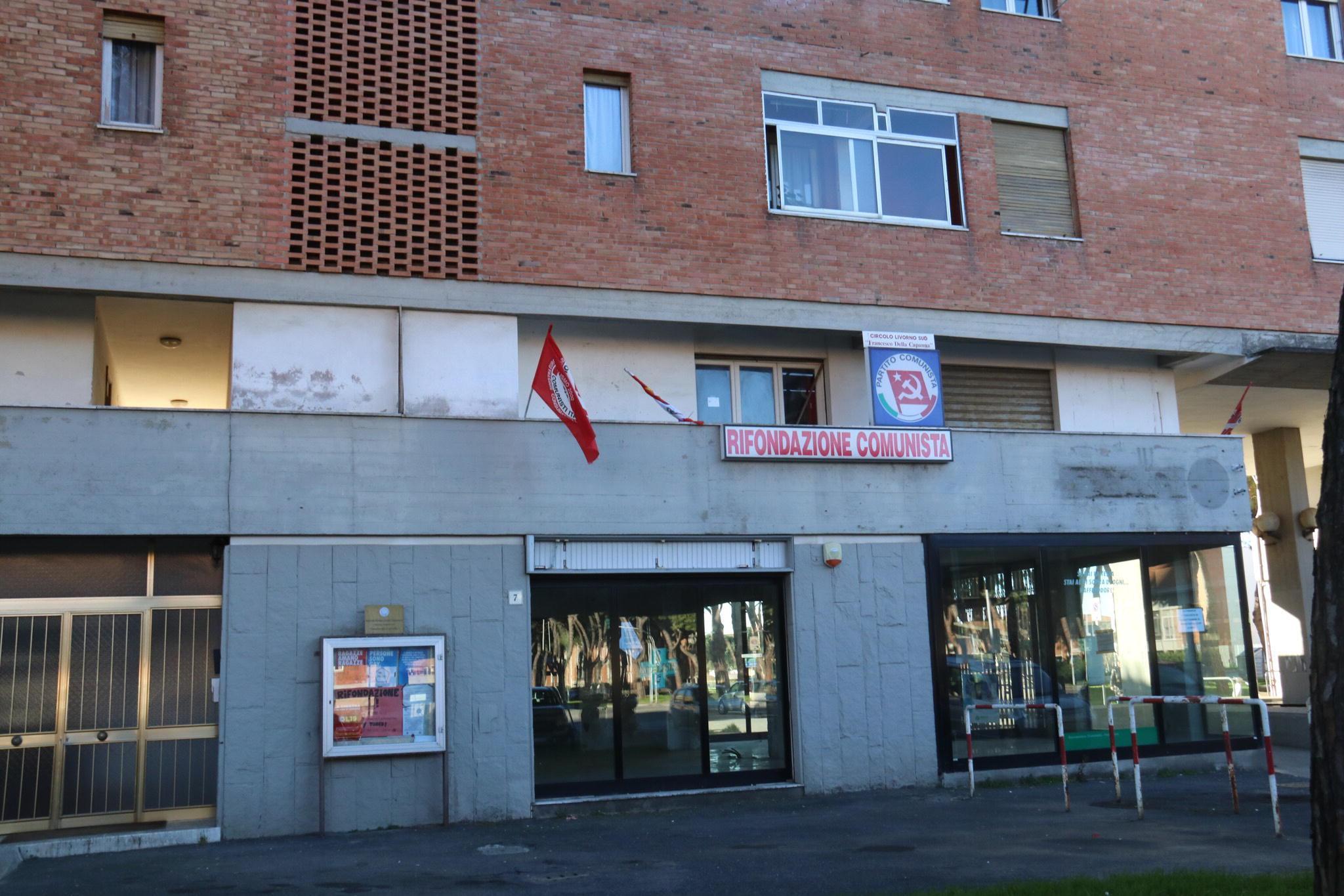 Furto al circolo Prc, rubato il busto di Lenin
