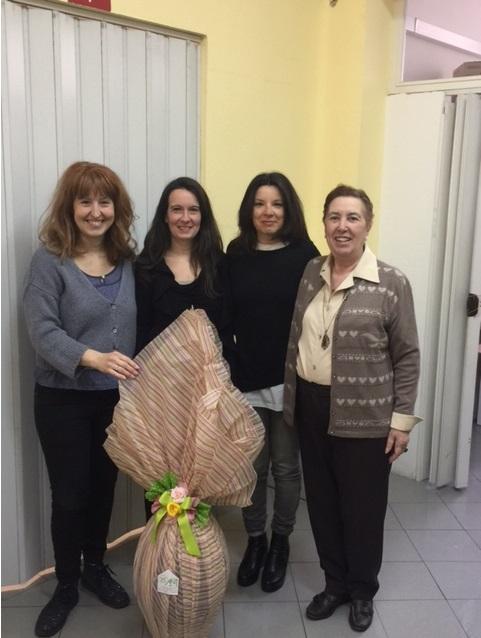 Ant cerca volontari e festeggia le donne ai banchetti