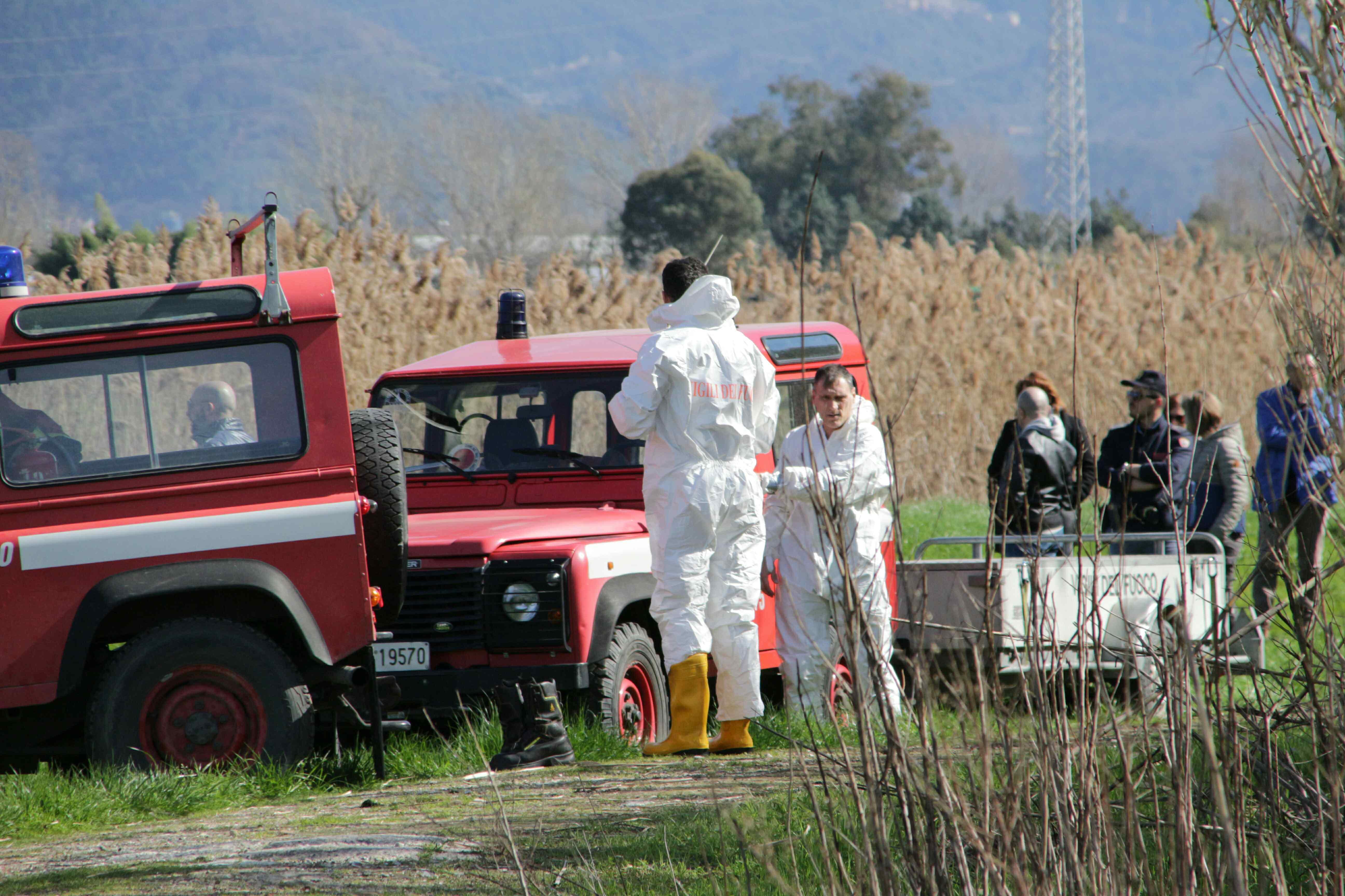 È di un giovane il cadavere trovato nel fosso