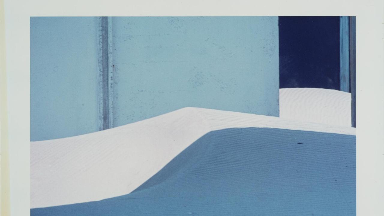 Una foto di Franco Fontana esposta in mostra