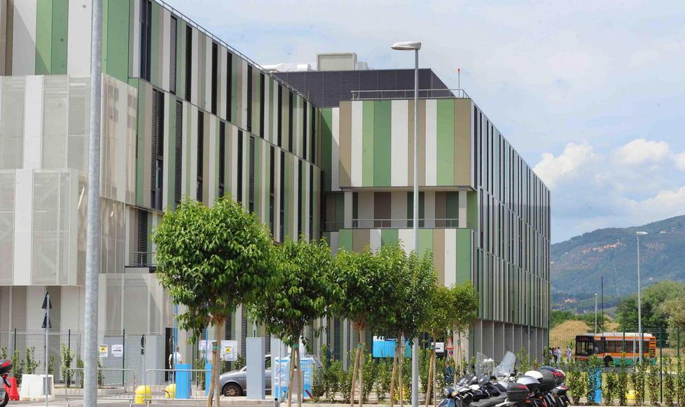 Meningite, stazionario il quarantenne 