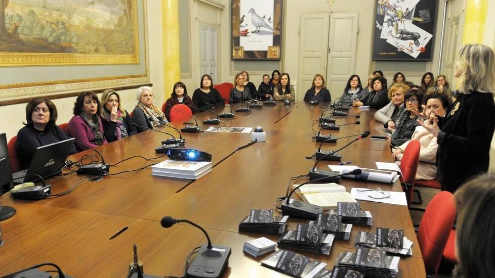 L’arte e le donne, festa in municipio