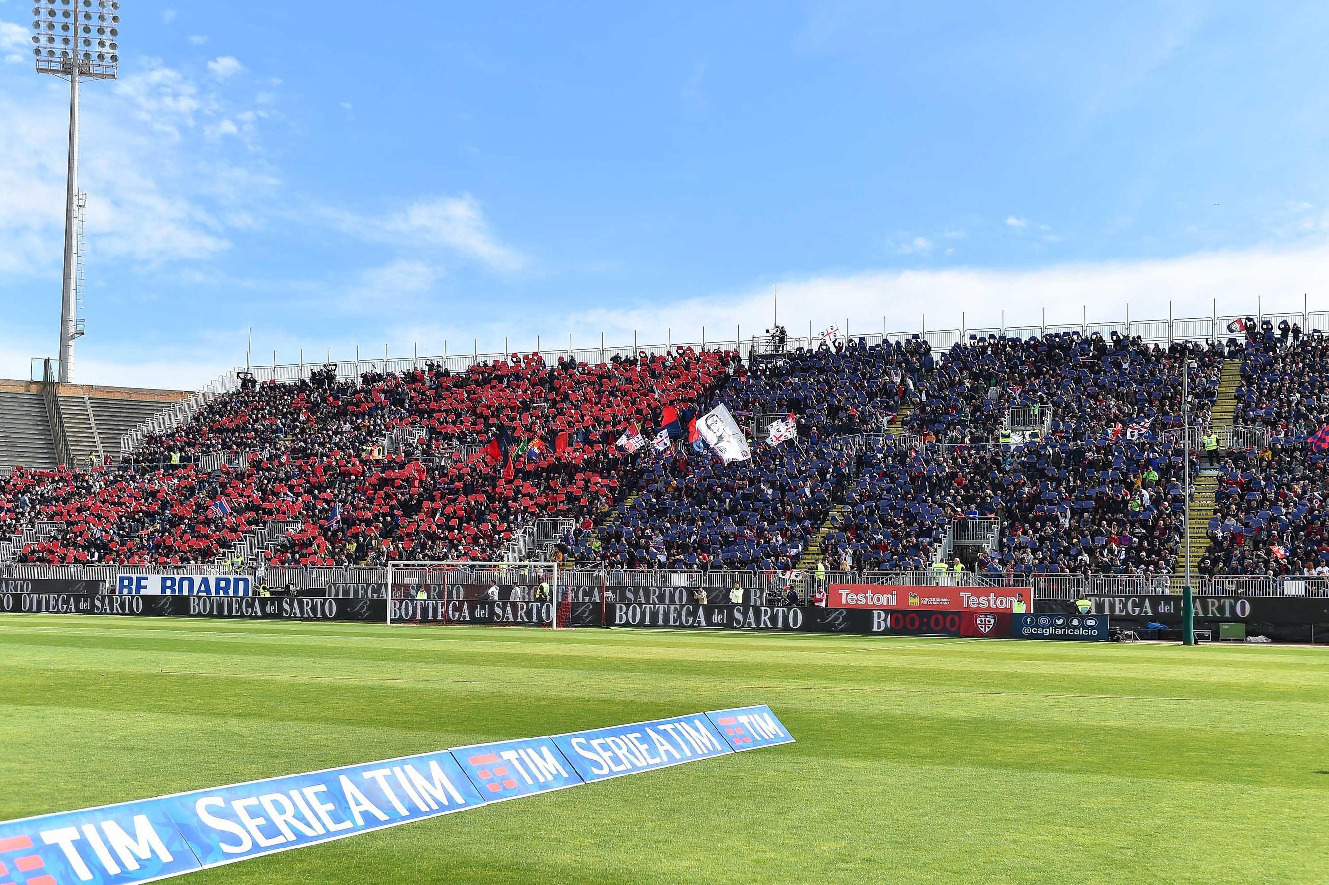 Cagliari, stadio provvisorio: tra un mese via ai lavori
