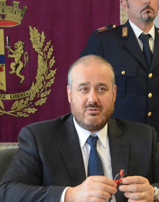 Daspo al cavaliere che sferrò il pugno 