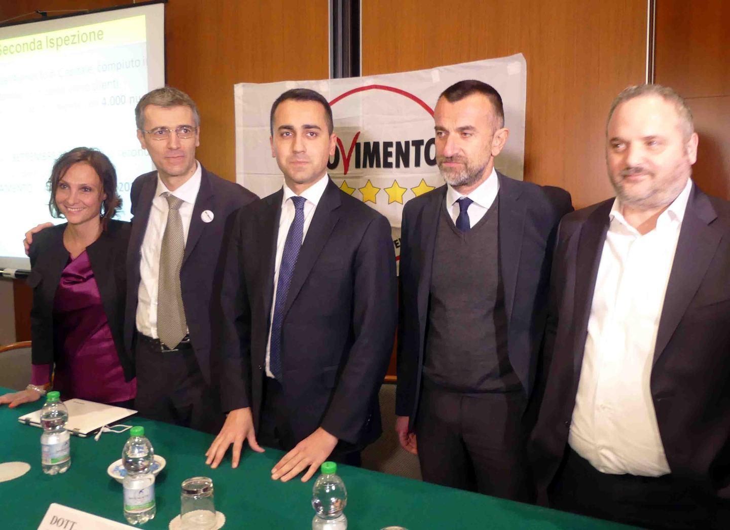 Di Maio: la vicenda Carife è una truffa di Stato