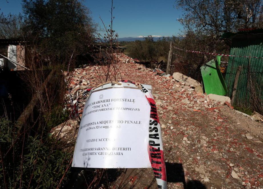 Nuovi rifiuti nell’area sequestrata 