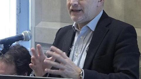 I ricercatori escono dalle università e vanno nelle aziende