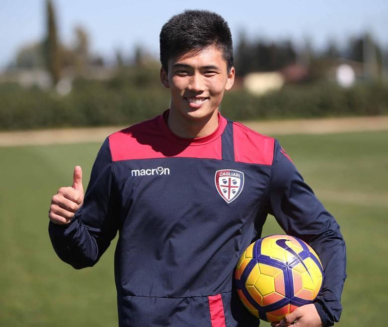 Un bomber nordcoreano per il Cagliari 