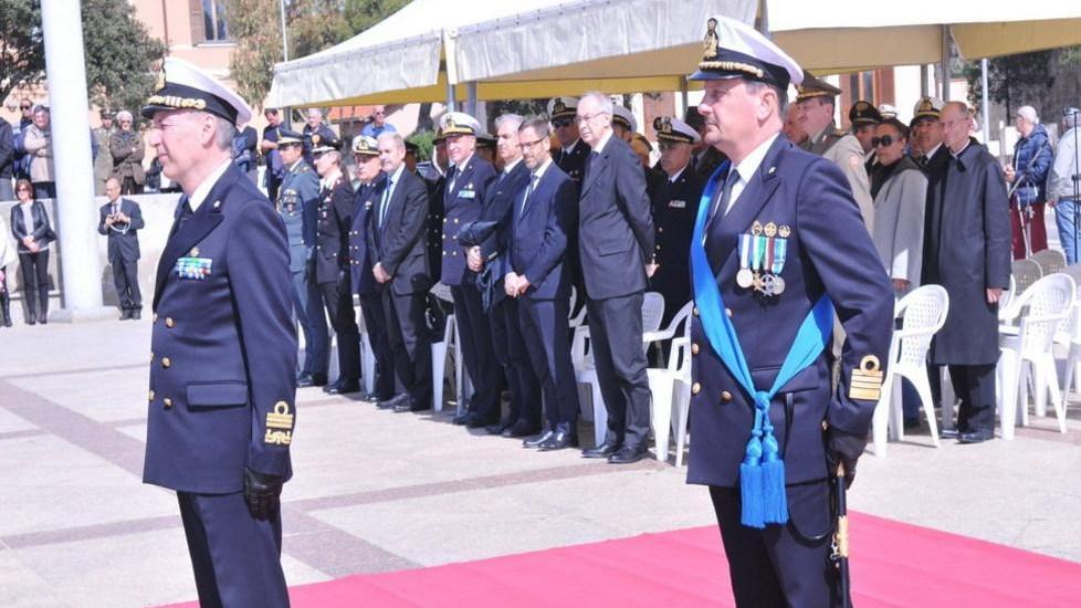 La comunità maddalenina abbraccia i nuovi sergenti 