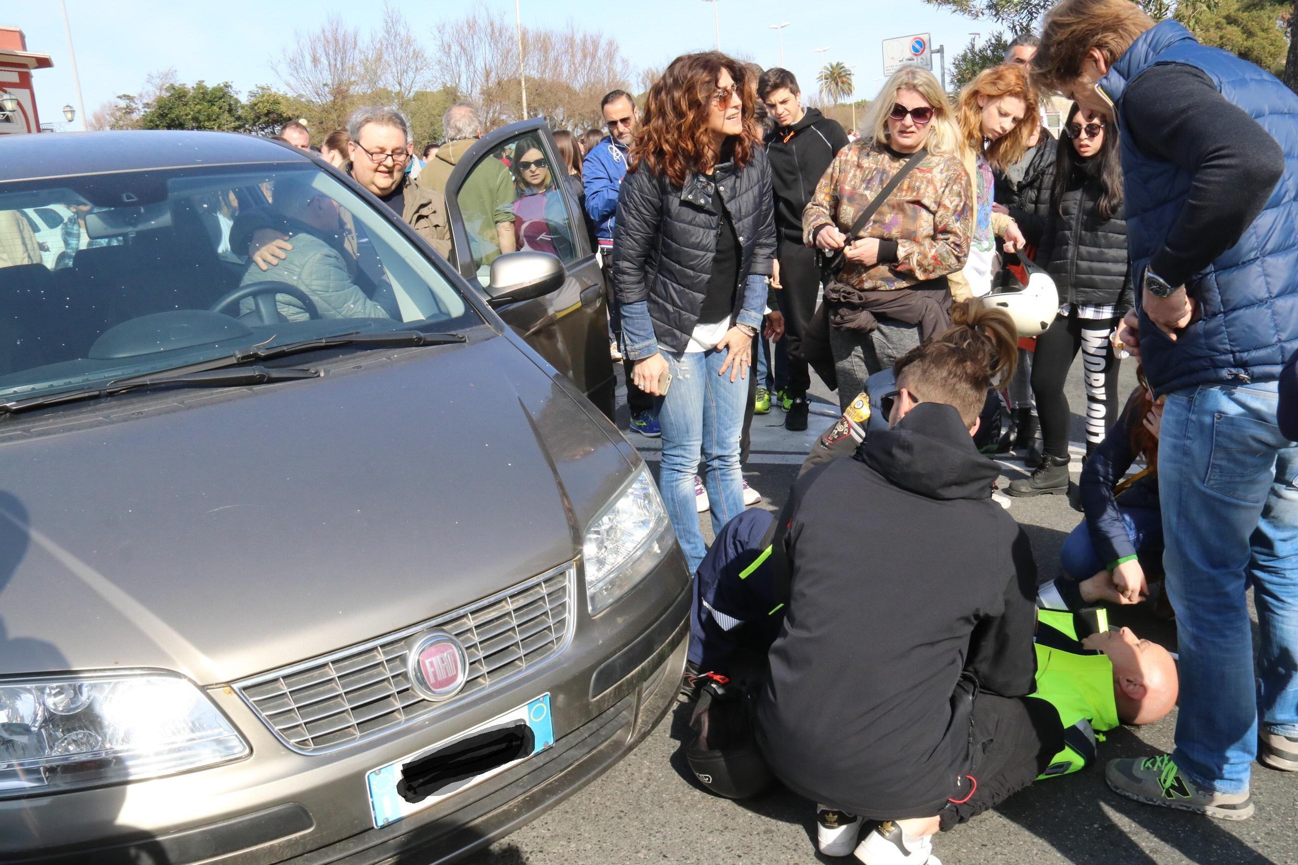L'auto che ha investito il corridore alla marcia AndreaRun (Repetti/Pentafoto)