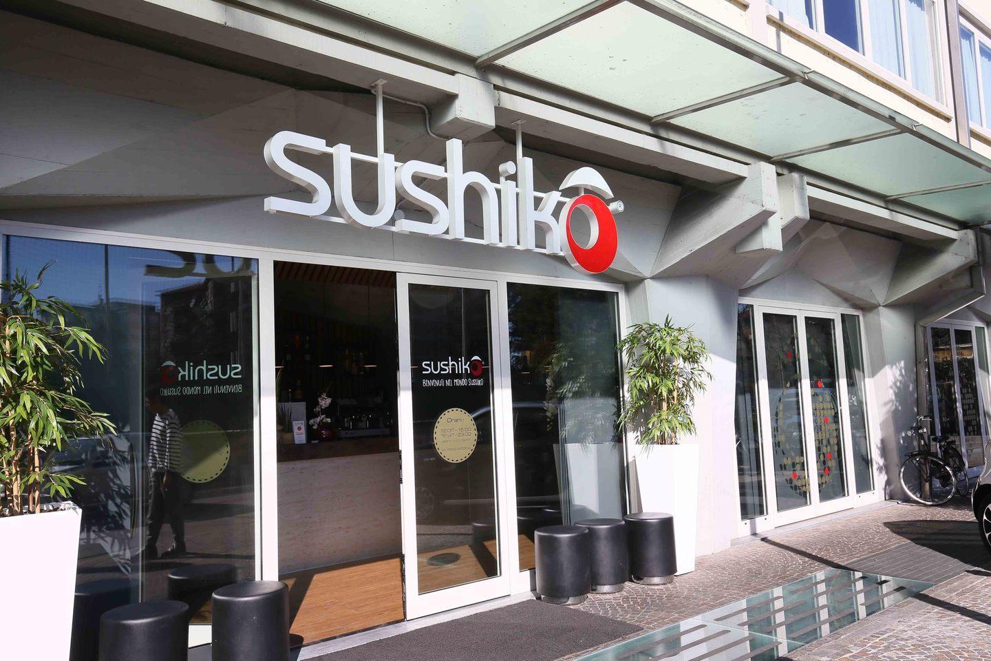 Ladri al Sushiko, forzata e svuotata la cassa