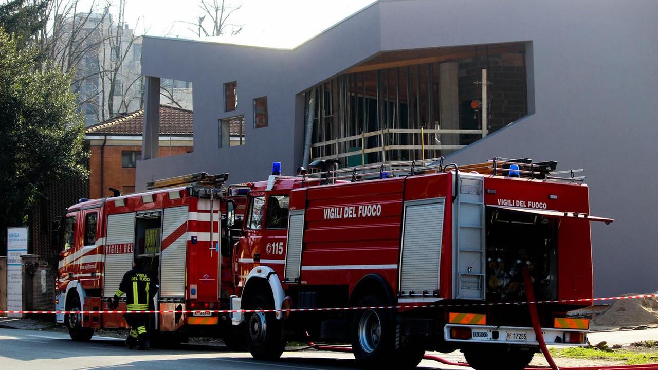 Vigili del Fuoco in lotta «Dateci uomini e mezzi»