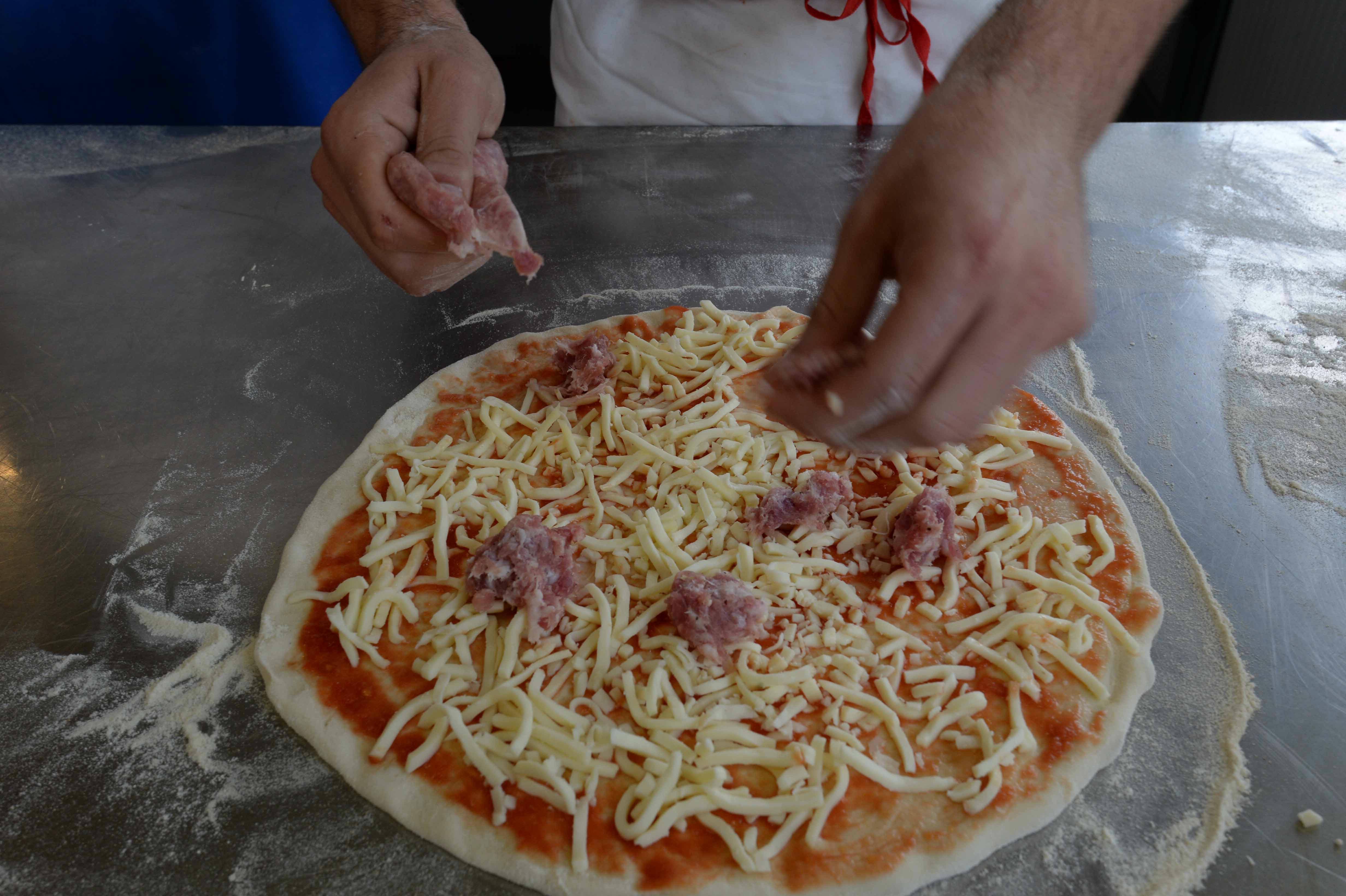 Livorno tra le capitali italiane della pizza low cost 