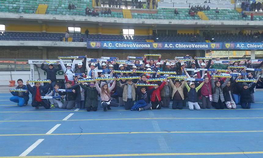 Il sorriso arriva dalla Scuola del tifo