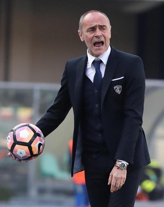 «Troppo brutti, niente da salvare» 