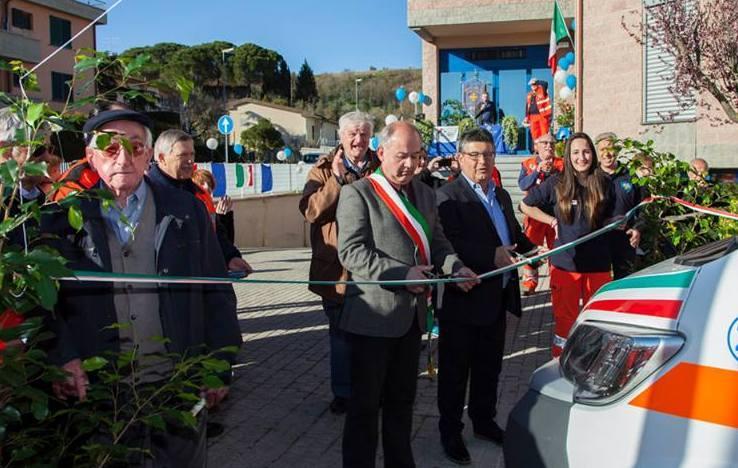 Un’ambulanza attrezzata anche per i baby 