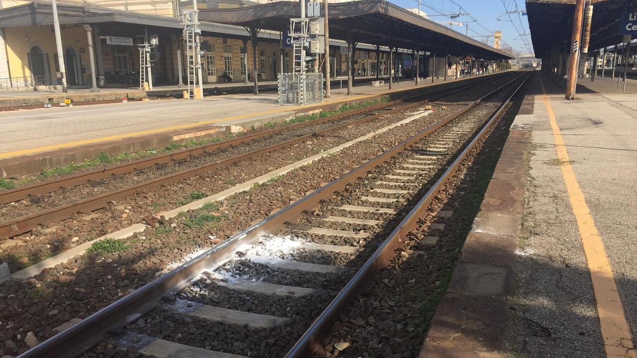Il binario doveè avvenuta la tragedia (Repetti/Pentafoto)