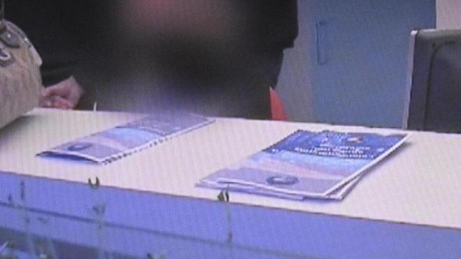 Blitz di Striscia la notizia in una parafarmacia