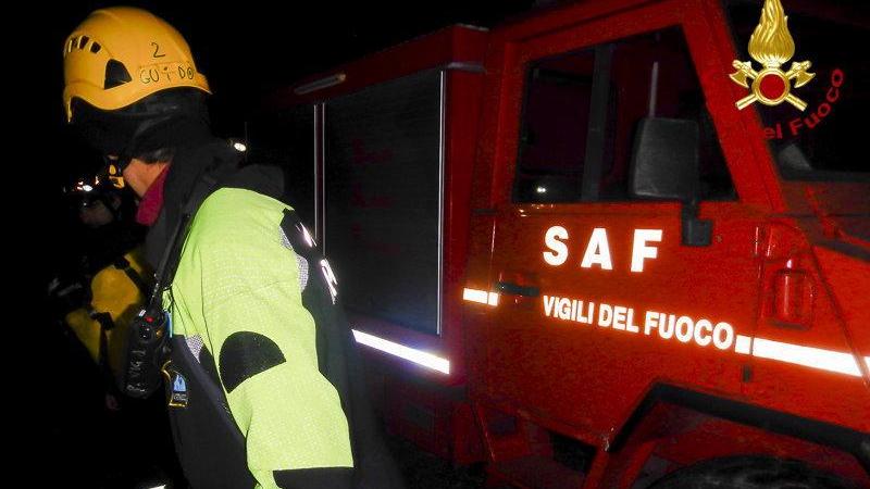 Un intervento dei vigili del fuoco di Grosseto (foto d'archivio)
