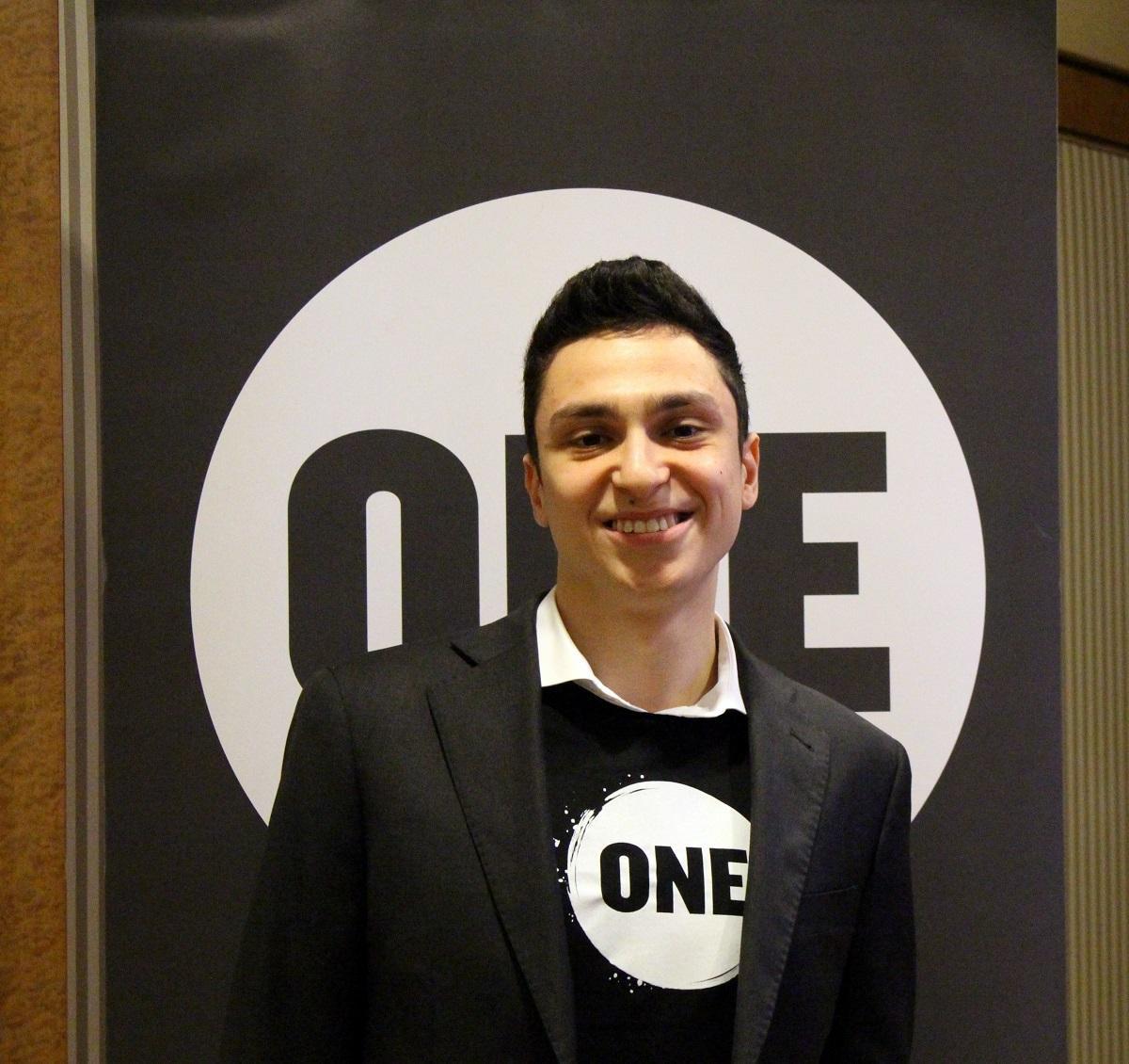 Il giovane ambasciatore di One, il lucchese Edoardo Di Loreto
