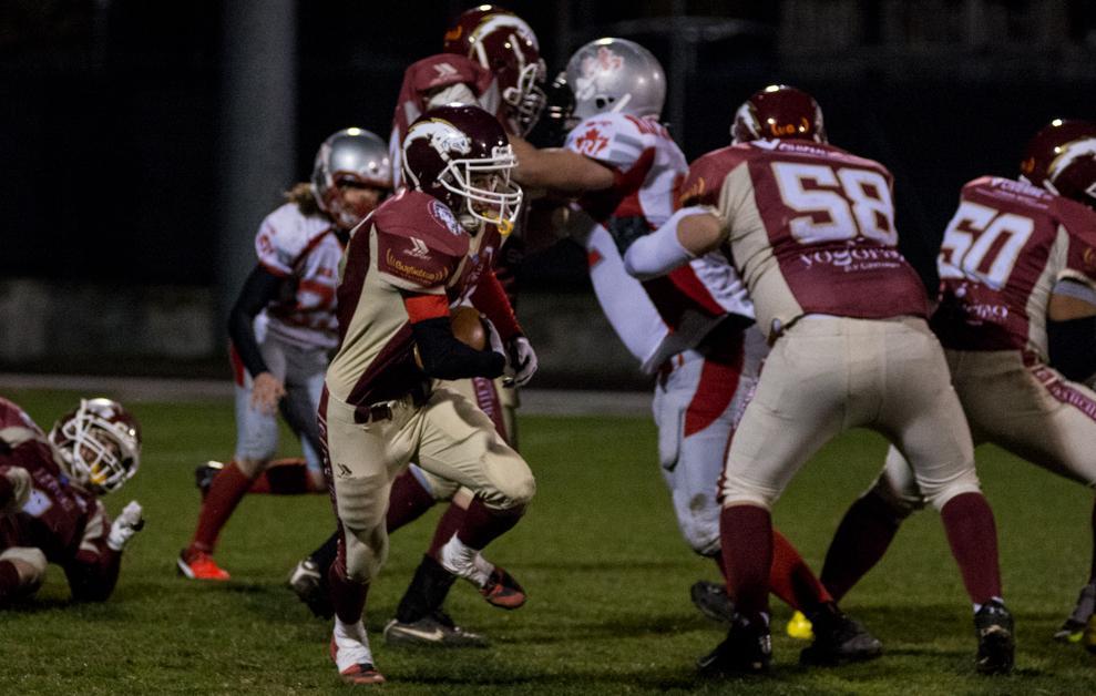 Football americano, un’altra vittoria Gli Hogs surclassano Pisa per 42 a 7