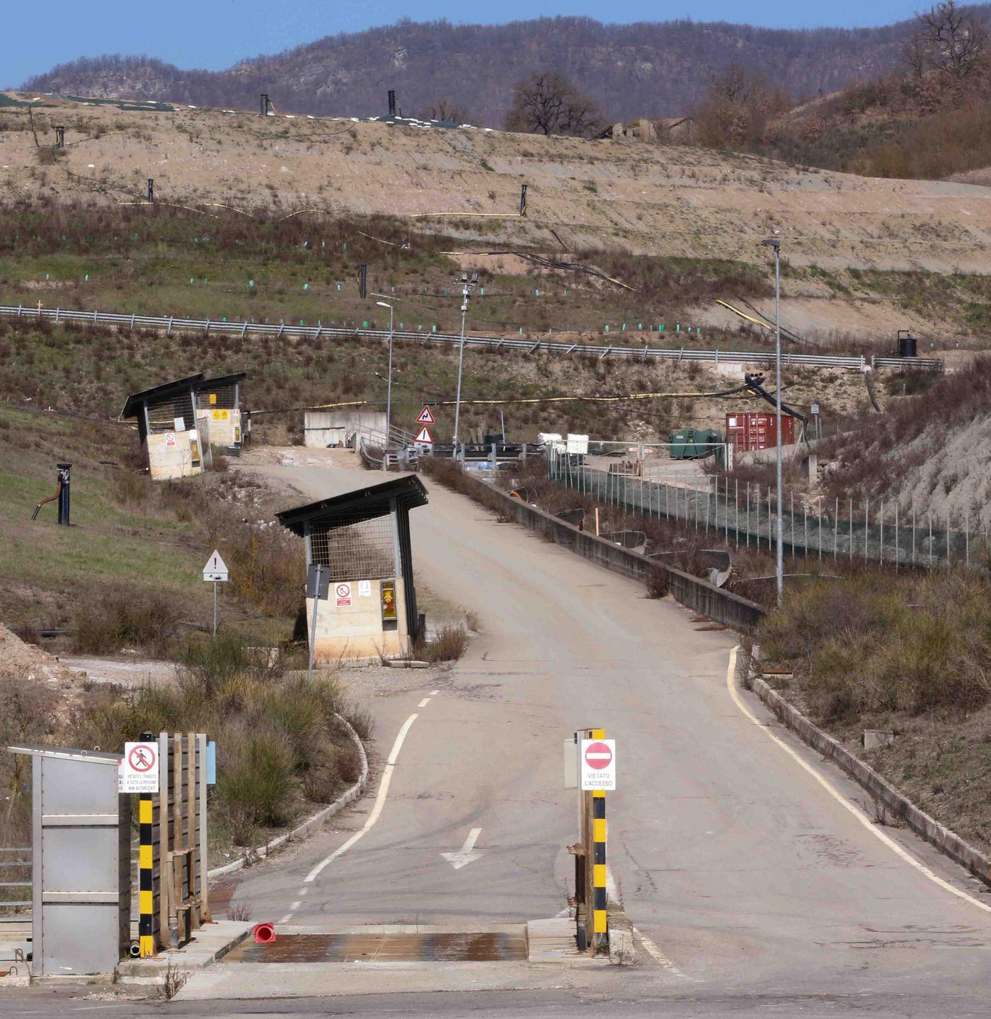 Indagine della Dda su un presunto traffico di rifiuti