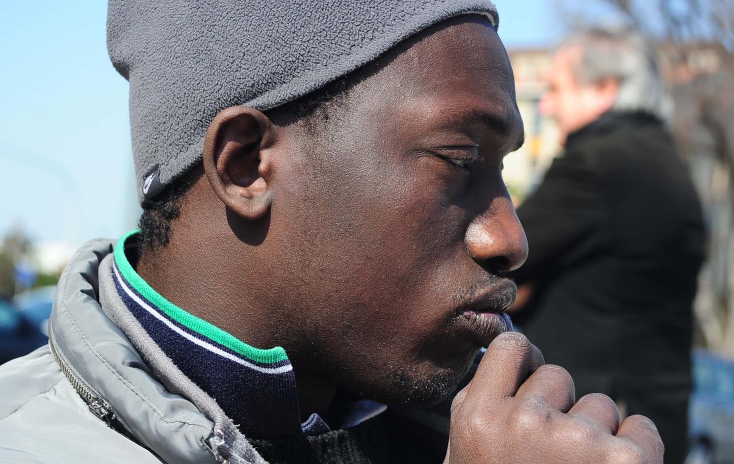 Fiorano, la storia di Oumar: «Così ho attraversato  l’inferno libico e il mare»  