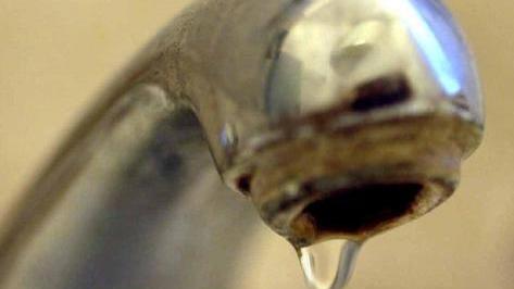 Cede il tubo, pomeriggio senz’acqua: e domani... il bis