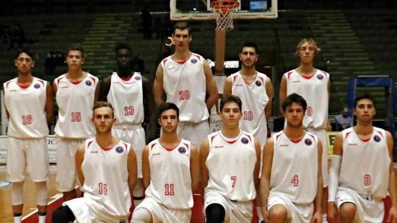 Lassù spunta la sagoma del Don Bosco