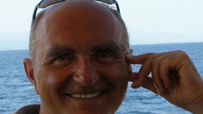 Perde la vita in aeroporto per un malore