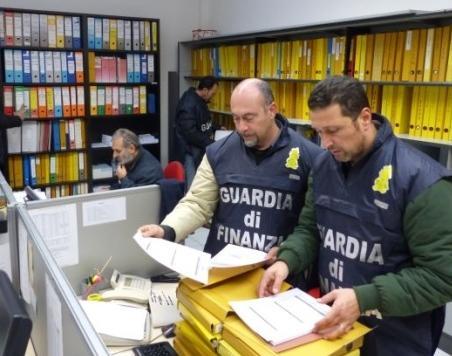 I controlli del Nucleo tributario della Guardia di finanza in uno studio professionale 
