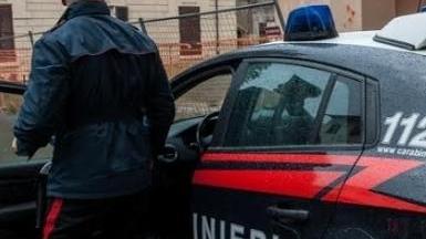 Spacciavano eroina presi all’uscita da casa